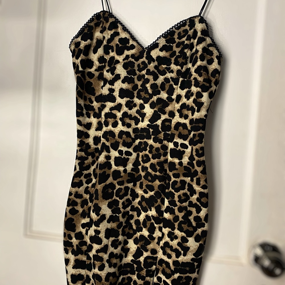 Cheetah print dress with mini slit